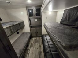 
										2022 CROSSROADS CRUISER AIRE 32BH full									