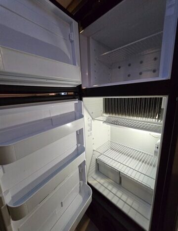 
								2023 ADVENTURER 86FB full									