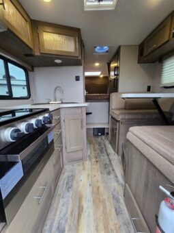 
										2023 ADVENTURER 86FB full									