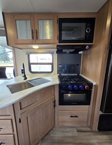 
								2022 Prime Time AVENGER 24BHS full									