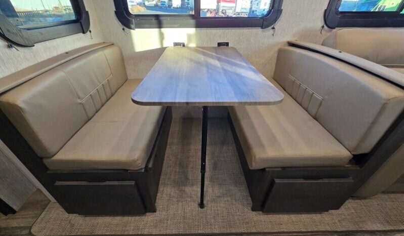 
								2022 CROSSROADS CRUISER AIRE 32BH full									