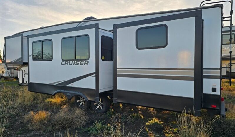 
								2022 CROSSROADS CRUISER AIRE 32BH full									