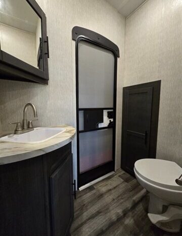 
								2022 CROSSROADS CRUISER AIRE 32BH full									