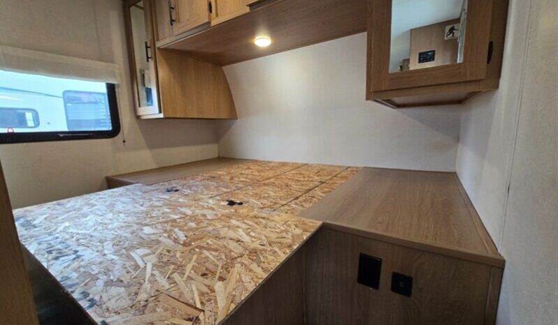 
								2022 Prime Time AVENGER 24BHS full									