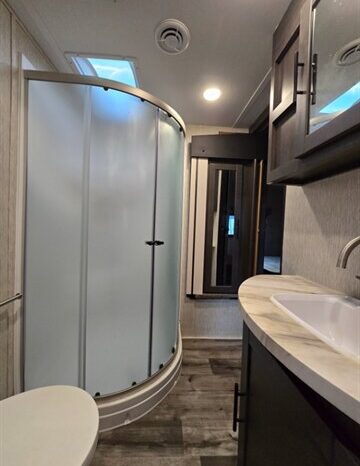 
								2022 CROSSROADS CRUISER AIRE 32BH full									