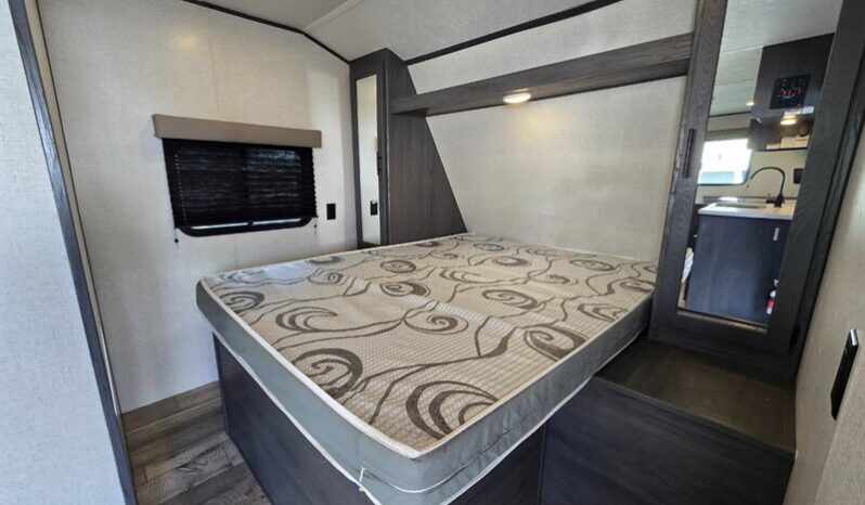 
								2021 Dutchmen ASPEN TRAIL 2180RDWE full									