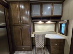 
										2018 Grand Design SOLITUDE ST344GK full									