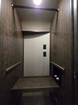 
										2018 Grand Design SOLITUDE ST344GK full									