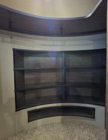 
								2018 Grand Design SOLITUDE ST344GK full									