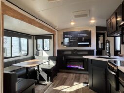 
										2023 Keystone SPRINGDALE 240BH full									