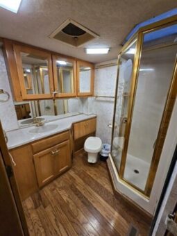 
										1998 Safari TREK 2830 full									