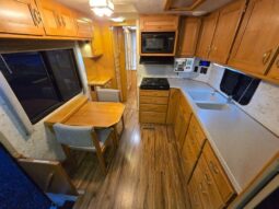 
										1998 Safari TREK 2830 full									