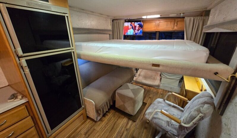 
								1998 Safari TREK 2830 full									