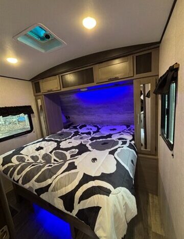 
								2021 Keystone SUNSET TRAIL 268RL full									