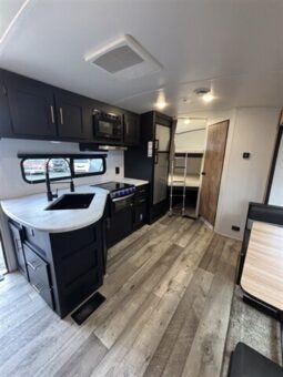 
										2023 Keystone SPRINGDALE 240BH full									