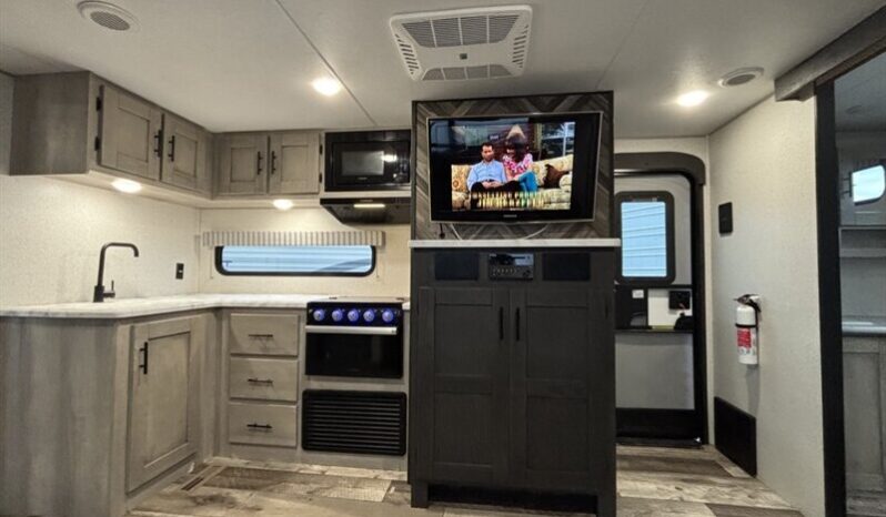 
								2022 K-Z CONNECT 221RBSE full									