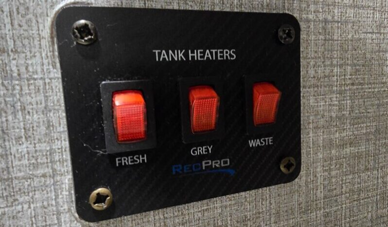 
								2022 Jayco JAY FLIGHT 34RSBS full									