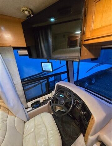 
								1998 Safari TREK 2830 full									