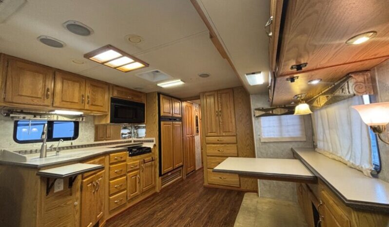 
								2004 Holiday Rambler endeavor 38bpdd full									