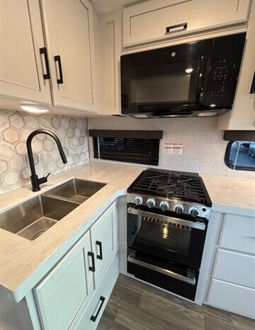 
								2024 Jayco Eagle 295RUCD full									