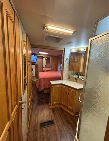 
								2004 Holiday Rambler endeavor 38bpdd full									