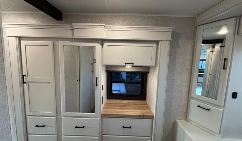 
								2024 Jayco Eagle 295RUCD full									