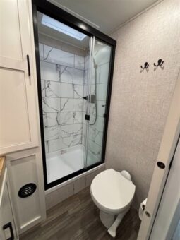 
										2024 Jayco Eagle 295RUCD full									