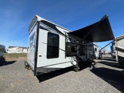 
										2023 Eclipse Iconic 2814SG full									