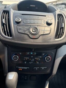 
										2017 Ford Escape SE full									