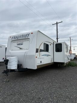 
										2013 Forest River Flagstaff Lite 830RBSS full									