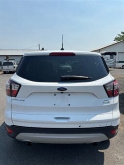 
										2017 Ford Escape SE full									