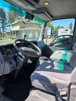 
										2022 Isuzu NRR full									