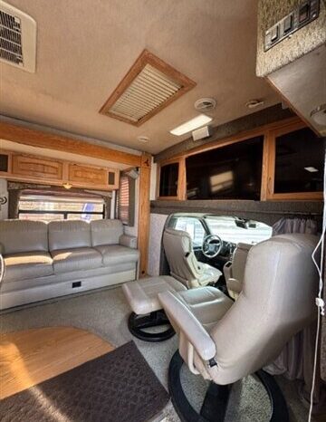 
								2006 Bigfoot 35LX full									