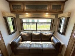 
										2018 Heartland Bighorn 3270RS full									
