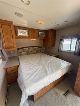 
										2006 Fleetwood Wilderness 270FQS full									