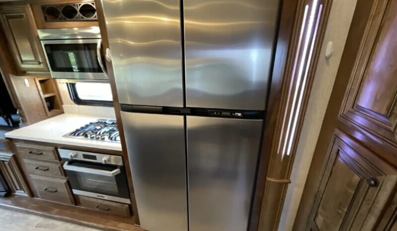 
								2018 Heartland Bighorn 3270RS full									