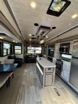 
										2021 Keystone MONTANA 3120RL full									