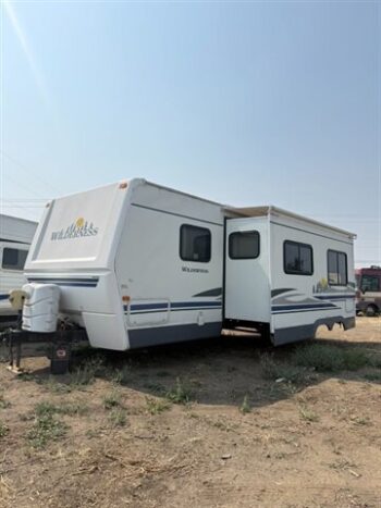 2006 Fleetwood Wilderness 270FQS