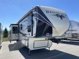 
										2018 Heartland Bighorn 3270RS full									