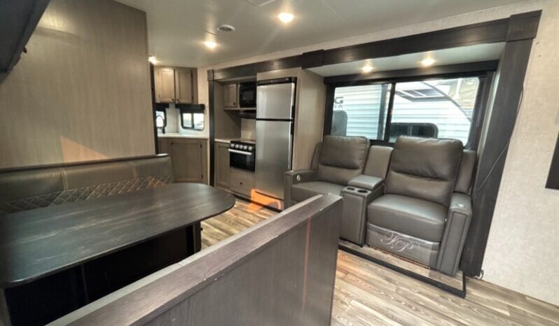 
								2023 Starcraft Superlite 225CK full									