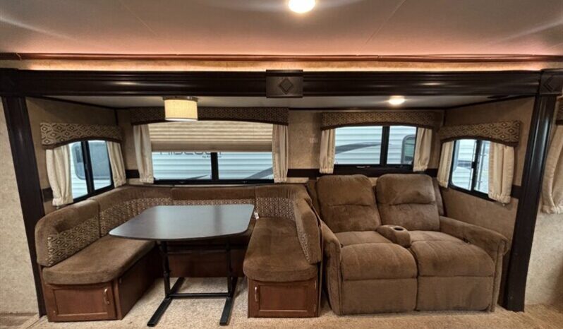 
								2017 Jayco WhiteHawk 31RLKS full									