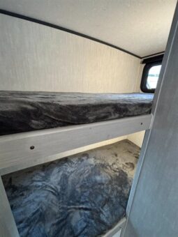 
										2025 Coachmen Remote 18R full									