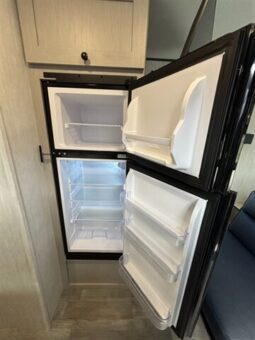 
										2025 Coachmen Remote 18R full									
