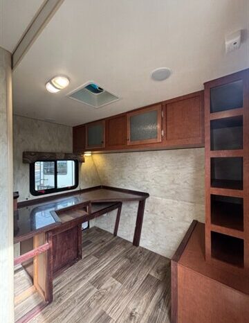 
								2019 Northwood NASH 17K full									