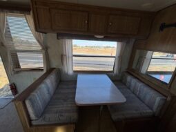 
										1989 Fleetwood Prowler Lynx 25-5k full									