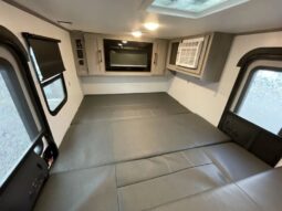 
										2024 Dutchmen Coleman Rubicon 1400BH full									