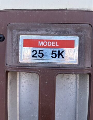 
								1989 Fleetwood Prowler Lynx 25-5k full									