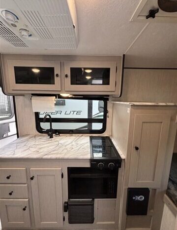 
								2025 Coachmen Remote 18R full									