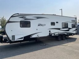 
										2017 Pacific Coachworks Rage’n 29FBSL full									