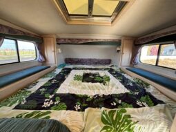 
										1996 Bigfoot 2500 10.6′ full									